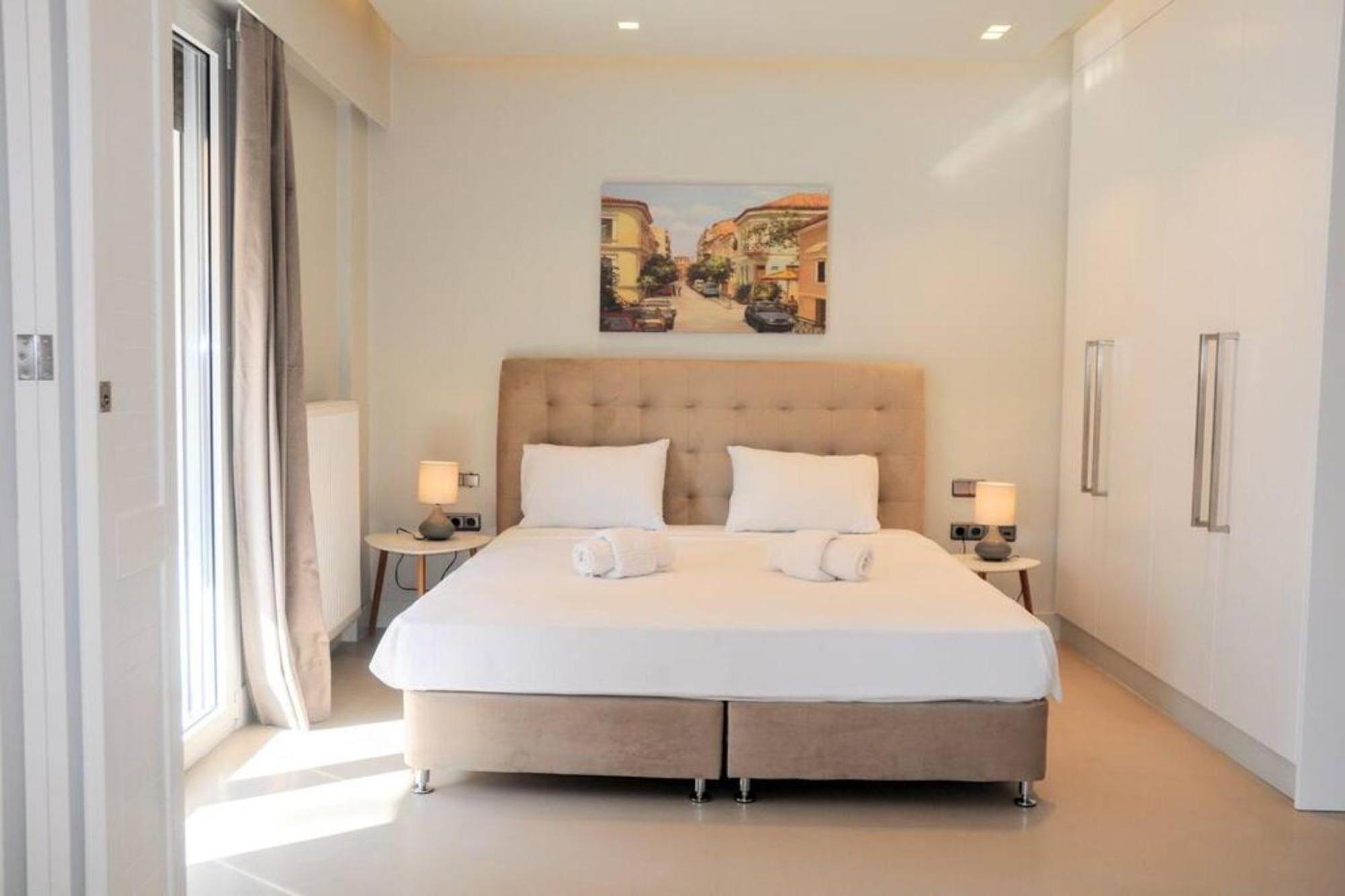 Luxurious Minimal Apartment In Acropolis Atenas Exterior foto