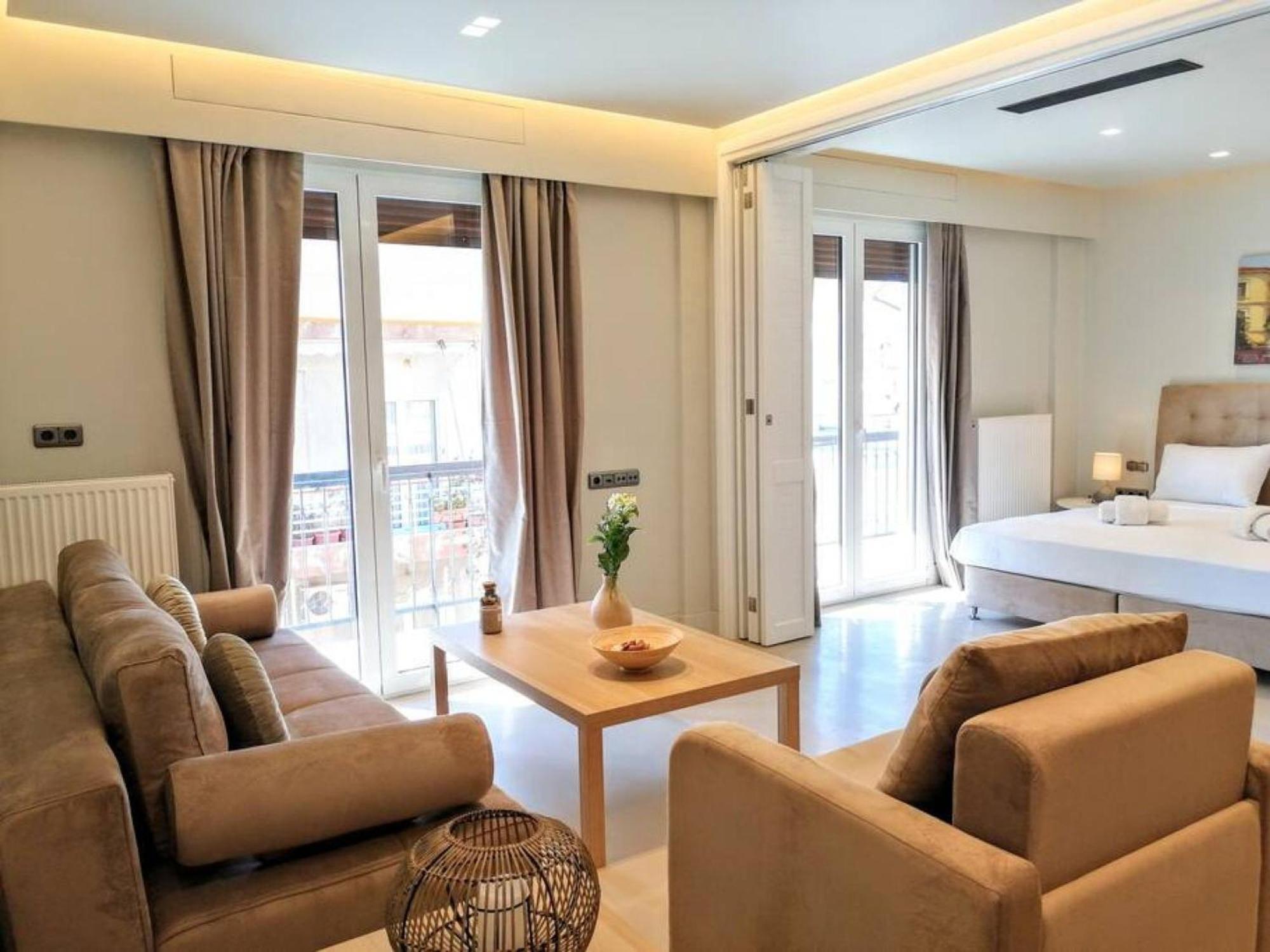 Luxurious Minimal Apartment In Acropolis Atenas Exterior foto